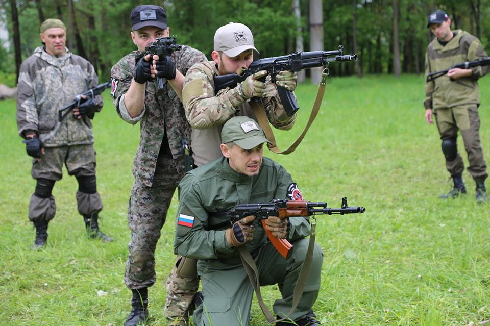 Тактические группы что это. Военно тактические занятия. Тактика спецназа. Тактические занятия спецназа.