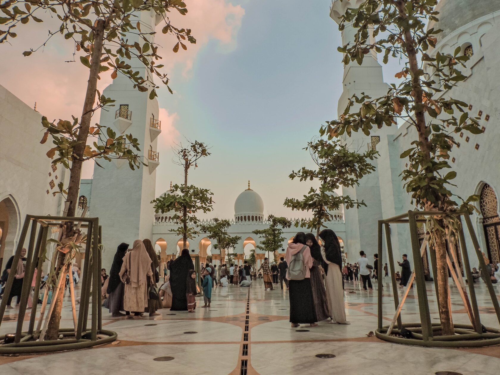saudi arabia religion, saudi arabia religion percentage, religion in saudi arabia, what religion is saudi arabia, saudi arabia freedom of religion