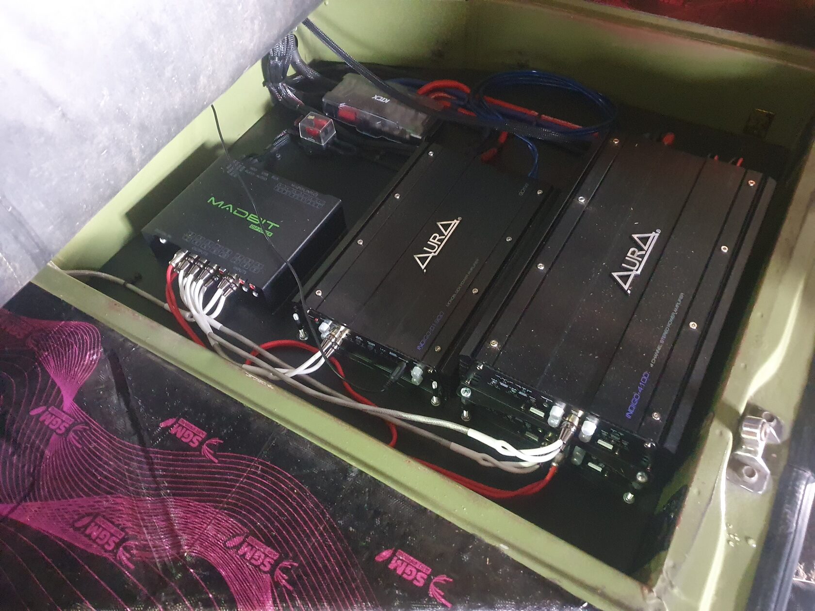 установка усилителей ВАЗ 2102