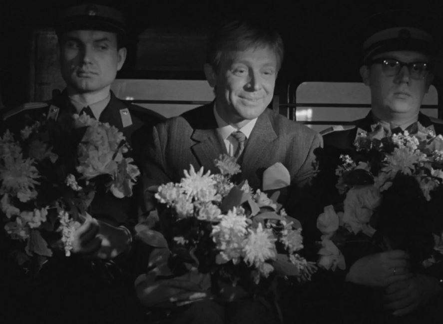 Кадр из этого хорошего фильма