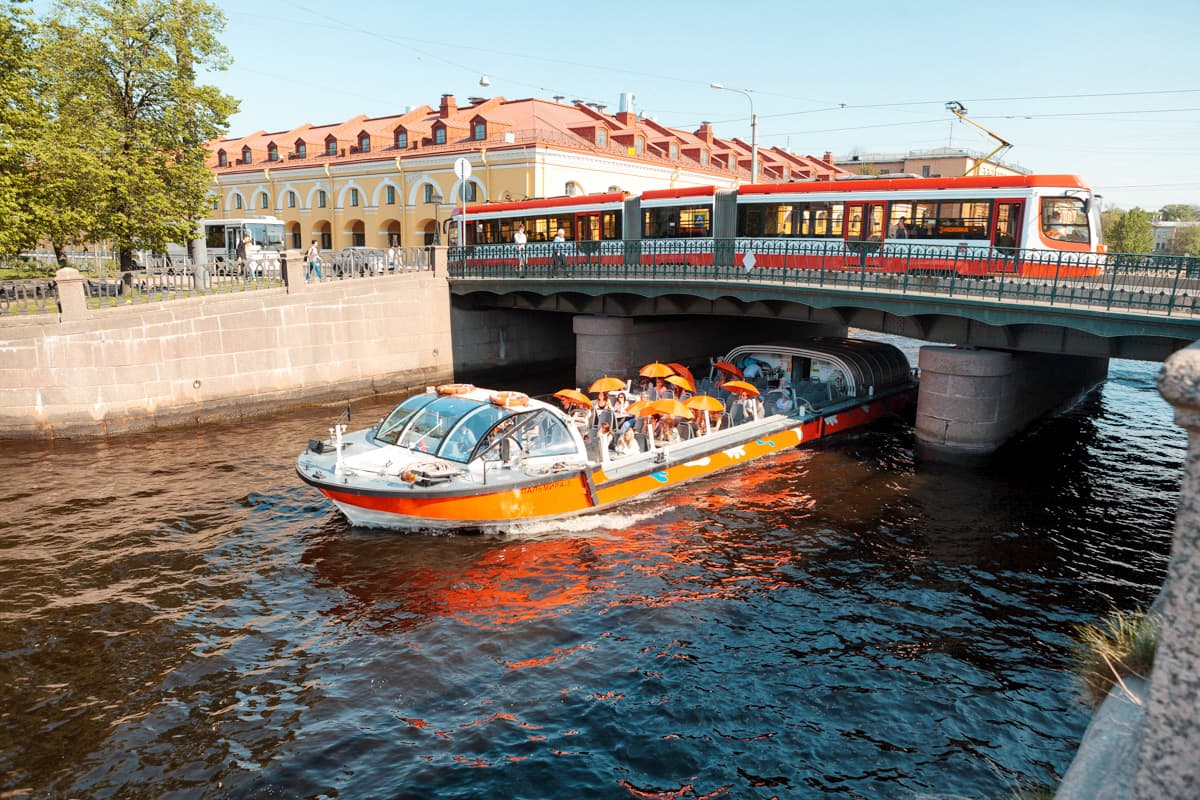 Водный канал в санкт петербурге