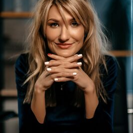 Арина Хижняк