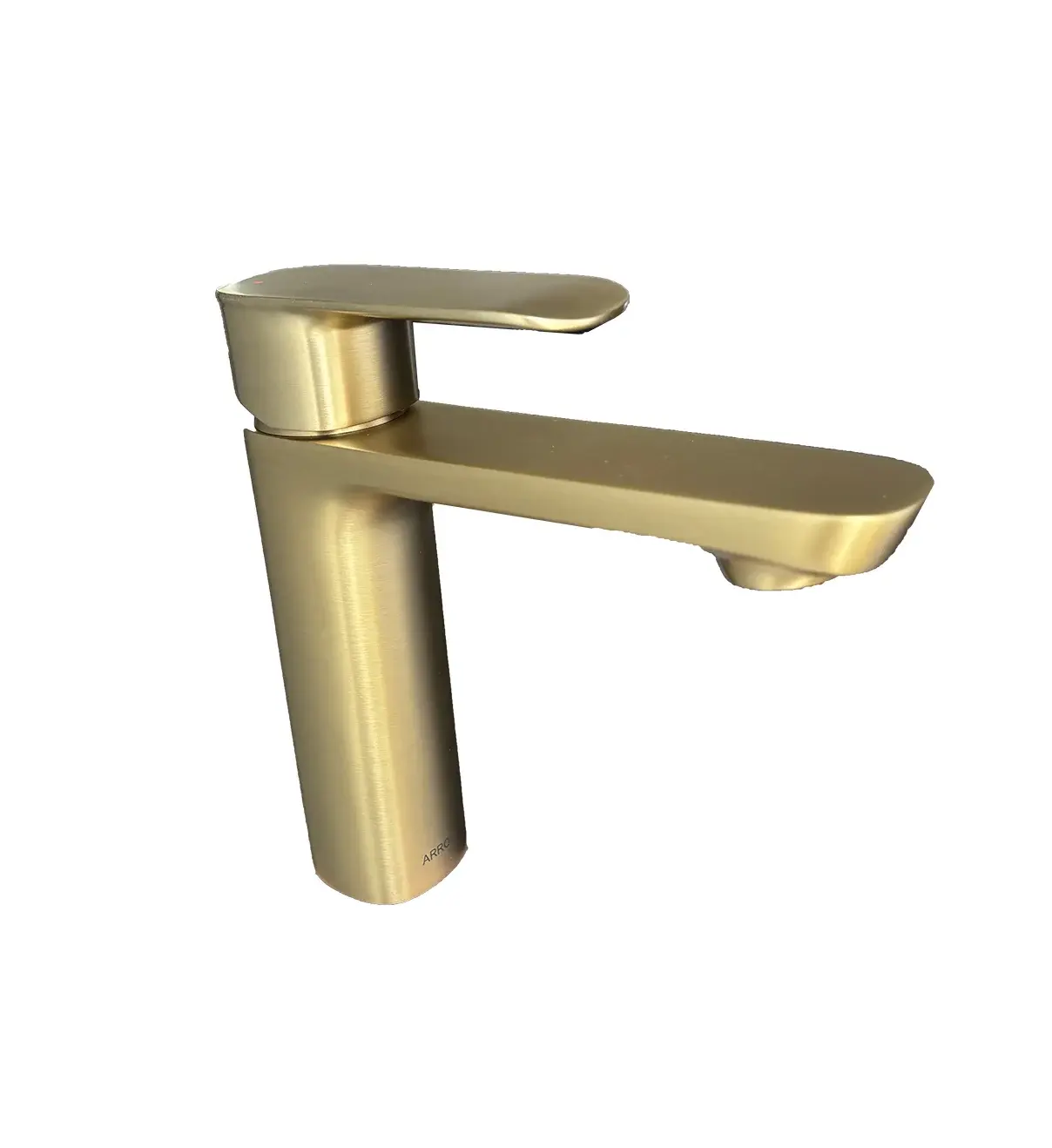 Матовый золотой смеситель