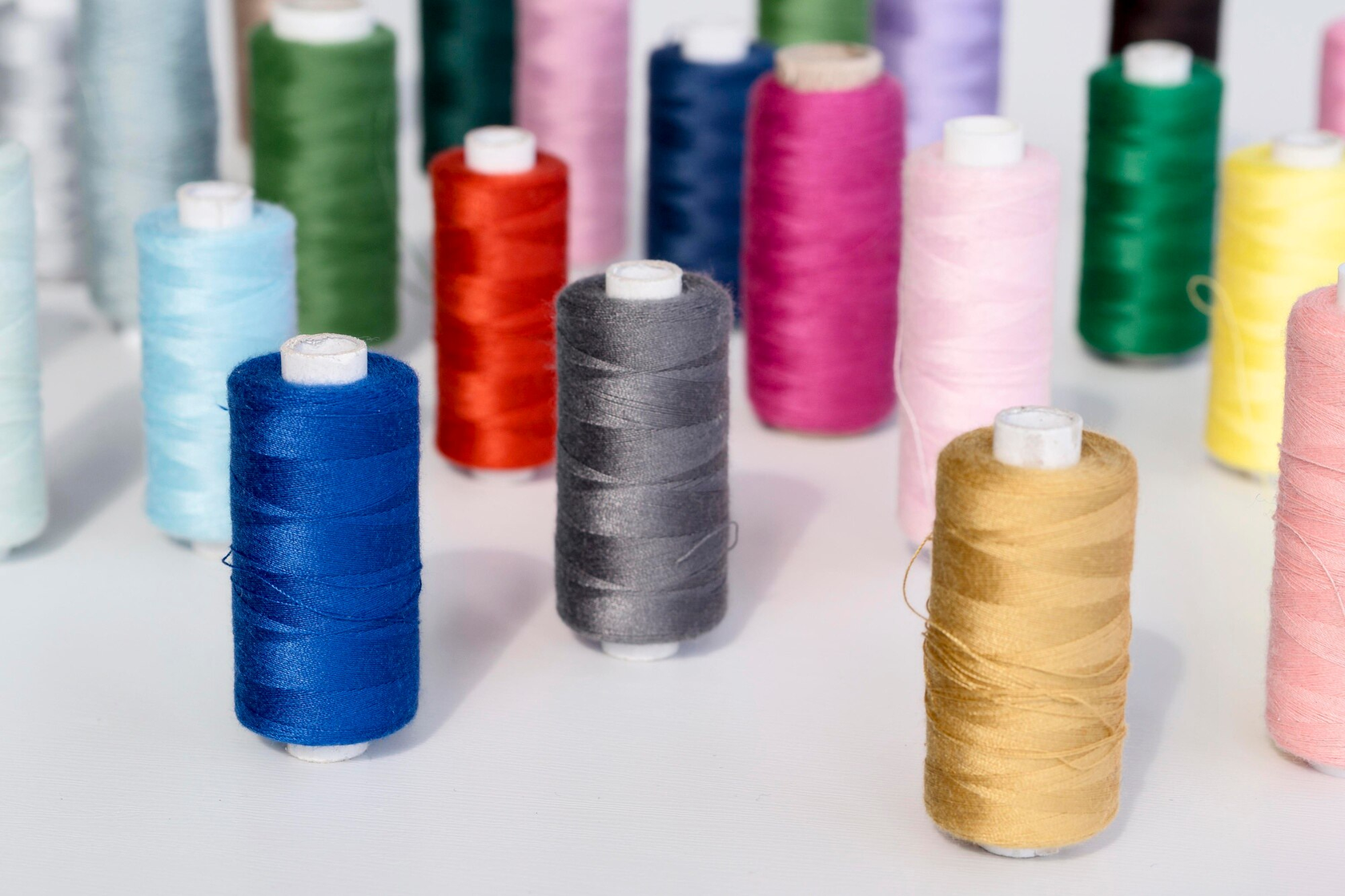 Текстура Швейные нитки. Купить мешкозашивочные нитки цветные на валберис. Collection thread