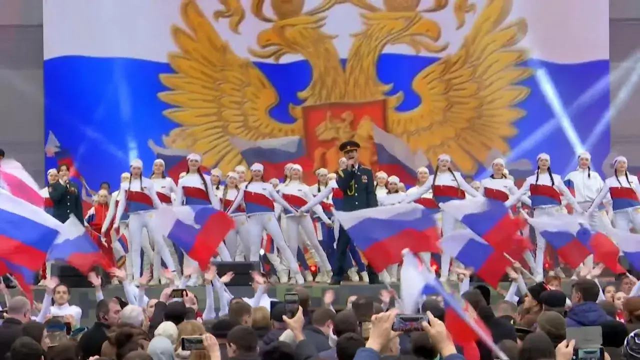 хоровод единства акция Родиной горжусь День России