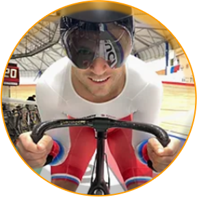 Денис Дмитриев Чемпион мира с кастомным рулём “HANDLEBAR” от Cutomaizer Bike