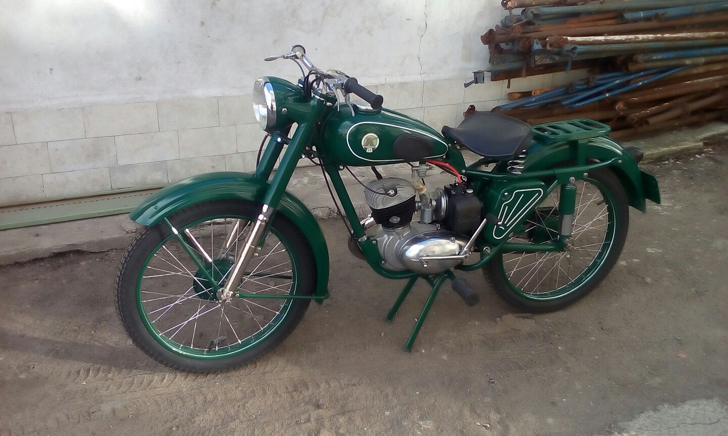 Мотоцикл Ковровец к-55