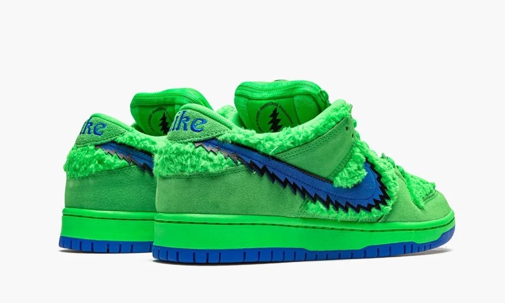 NIKE SB DUNK LOW GRATEFUL DEAD BEARS GREEN 100