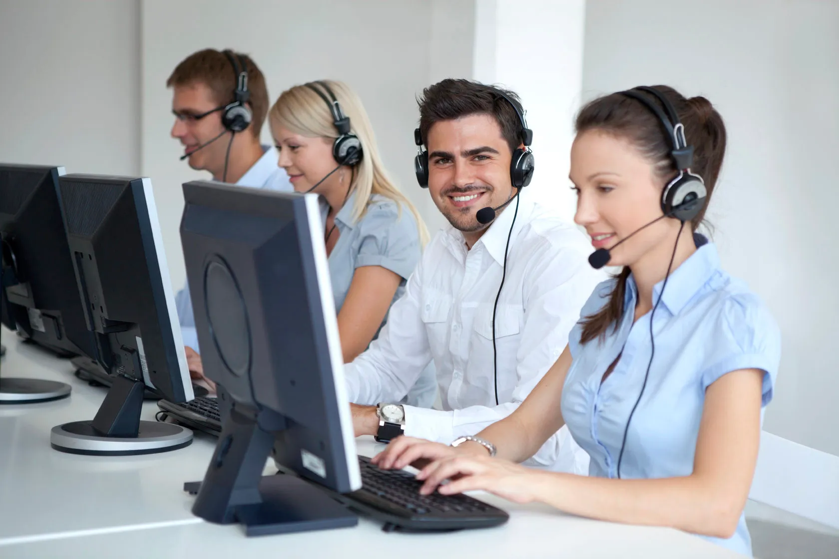 обучение операторов колл центра, курсы операторов колл центра, тренинг для операторов call центра, подготовка сотрудников колл центра