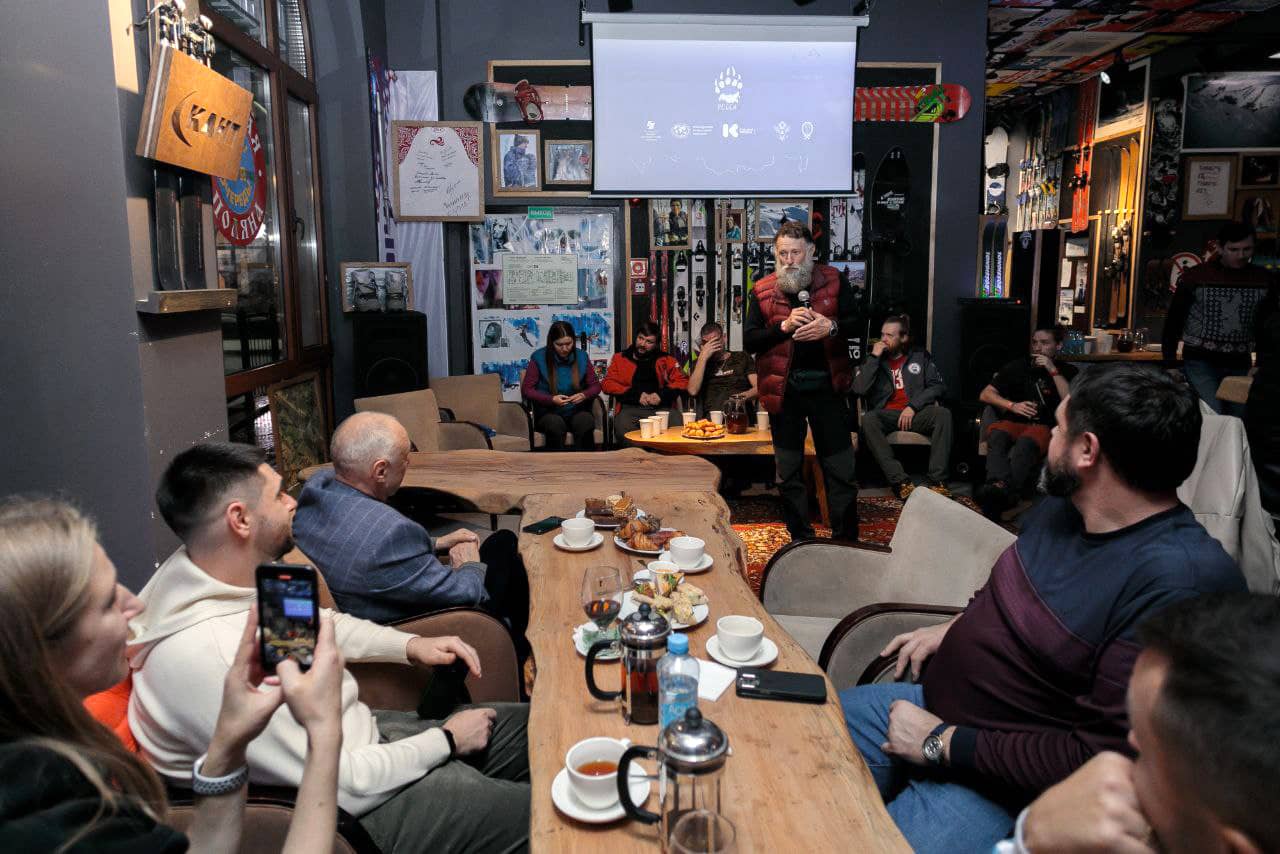 историко-краеведческий музей «красная поляна» красная поляна. михаил тормозов ведущий. музей друзей красная поляна. музей друзей красная. сочи музей друзей.