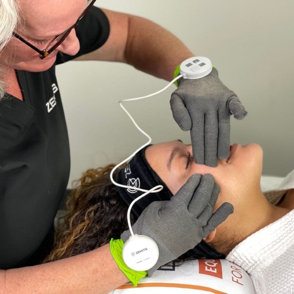 Zemits ElastiStrom Portable Microcurrent Skin Toning Gloves Device for