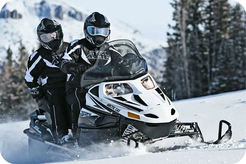 фото нанесения макияжа на лицо девушки 