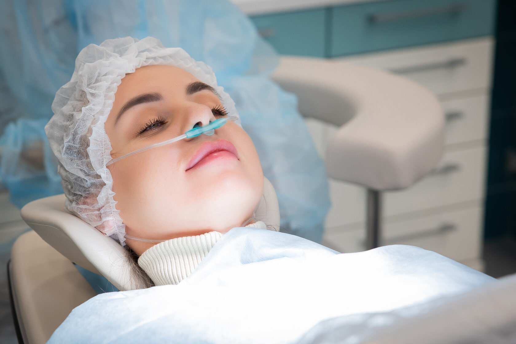 Грудачев Максим Анатольевич — анестезиолог-реаниматолог MEDICUS
