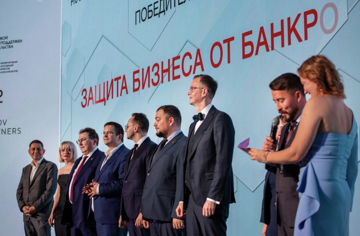 Адвокат Игорь Кобзарев