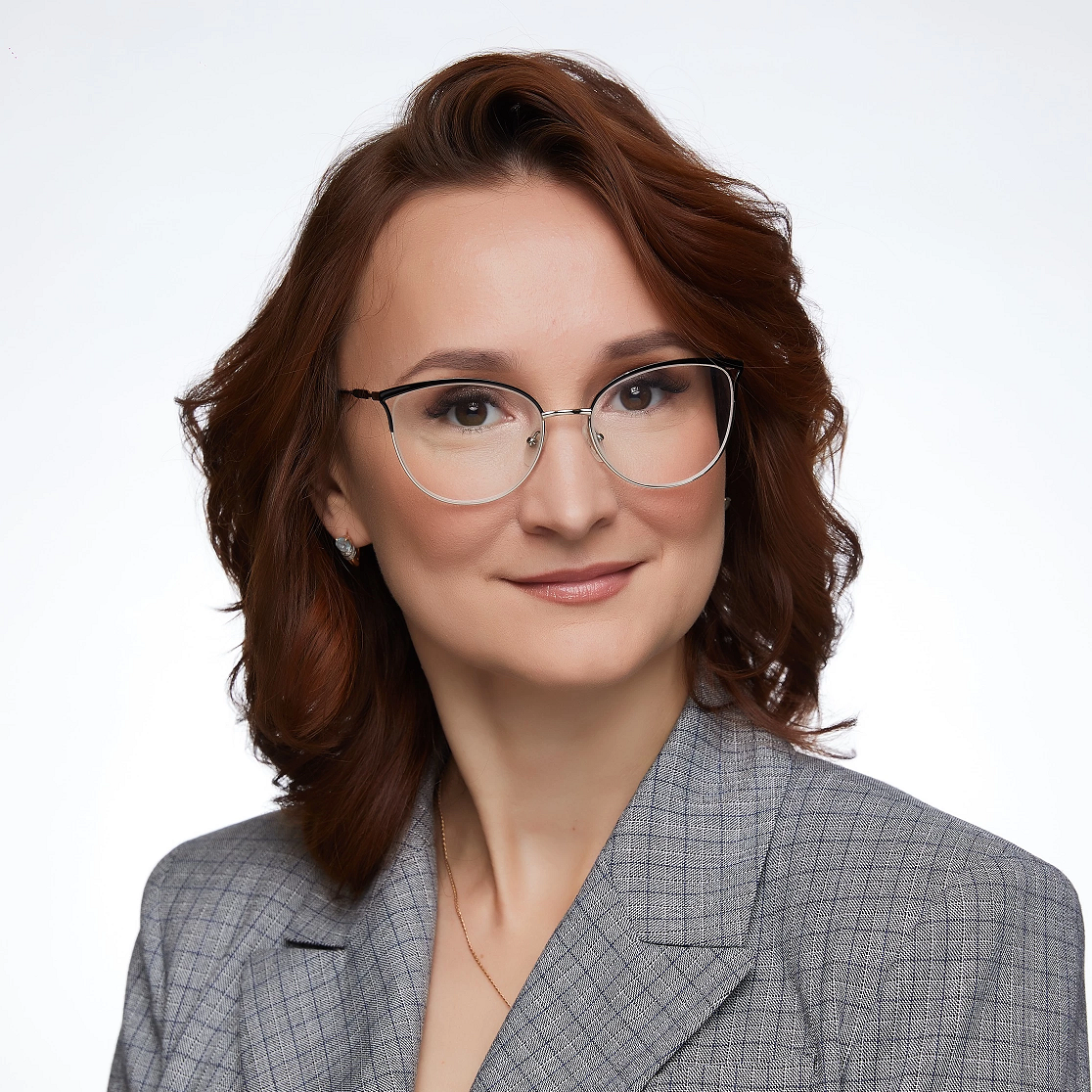 Александра Молчанова