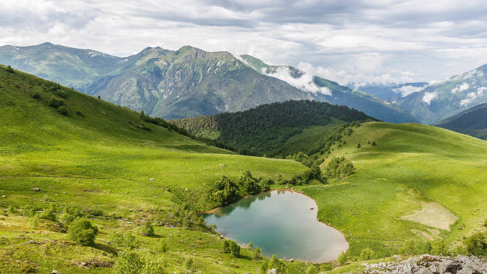 Карачаево Черкесия горы Архыз