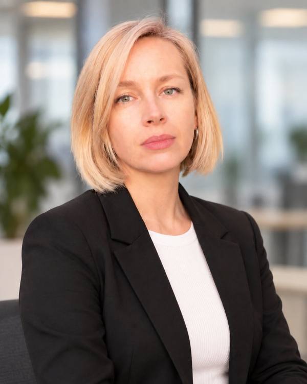 Елена Давыдова