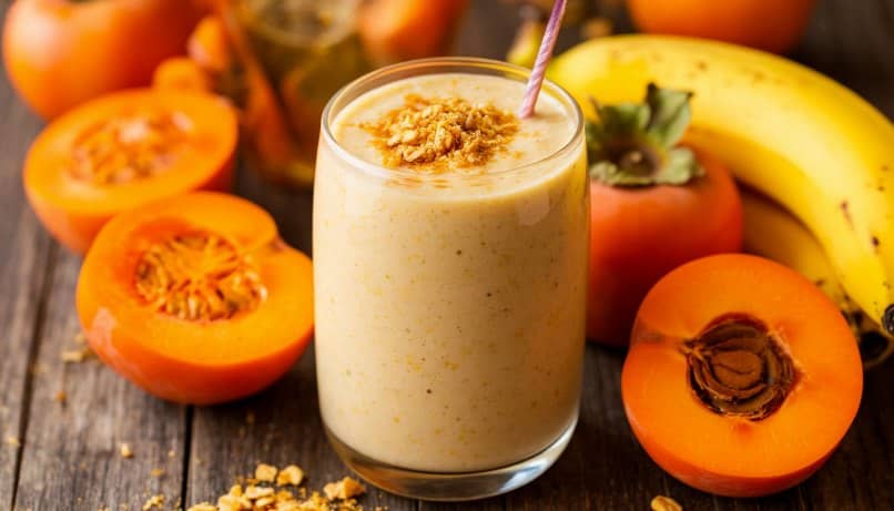 Смузи с хурмой, бананом и йогуртом