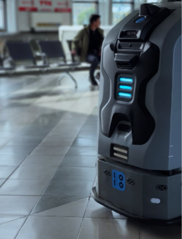 Уборка до 2500 м² в час — робот-уборщик РУБИ-С работает до 10 часов без подзарядки.