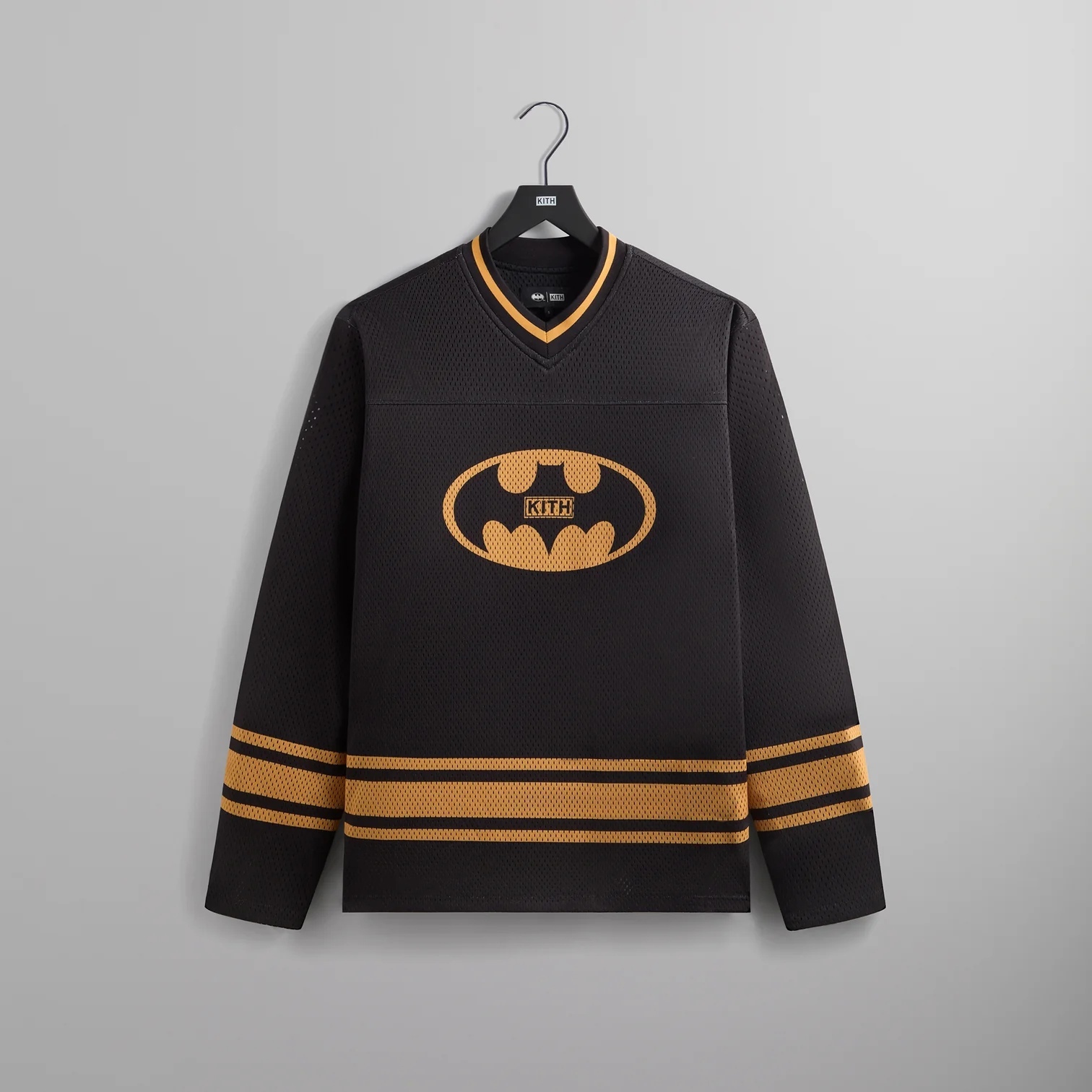 Kith x Batman — купить оригинальную коллекцию | MANIA Store