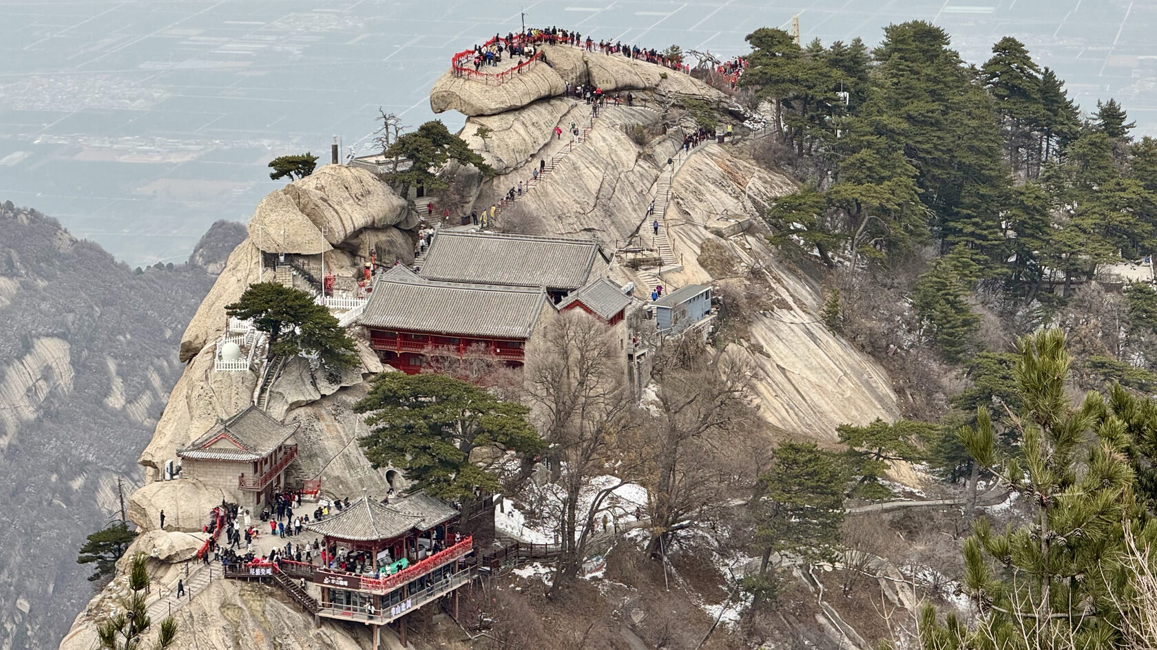 Вид на Западный пик горы Хуашань 