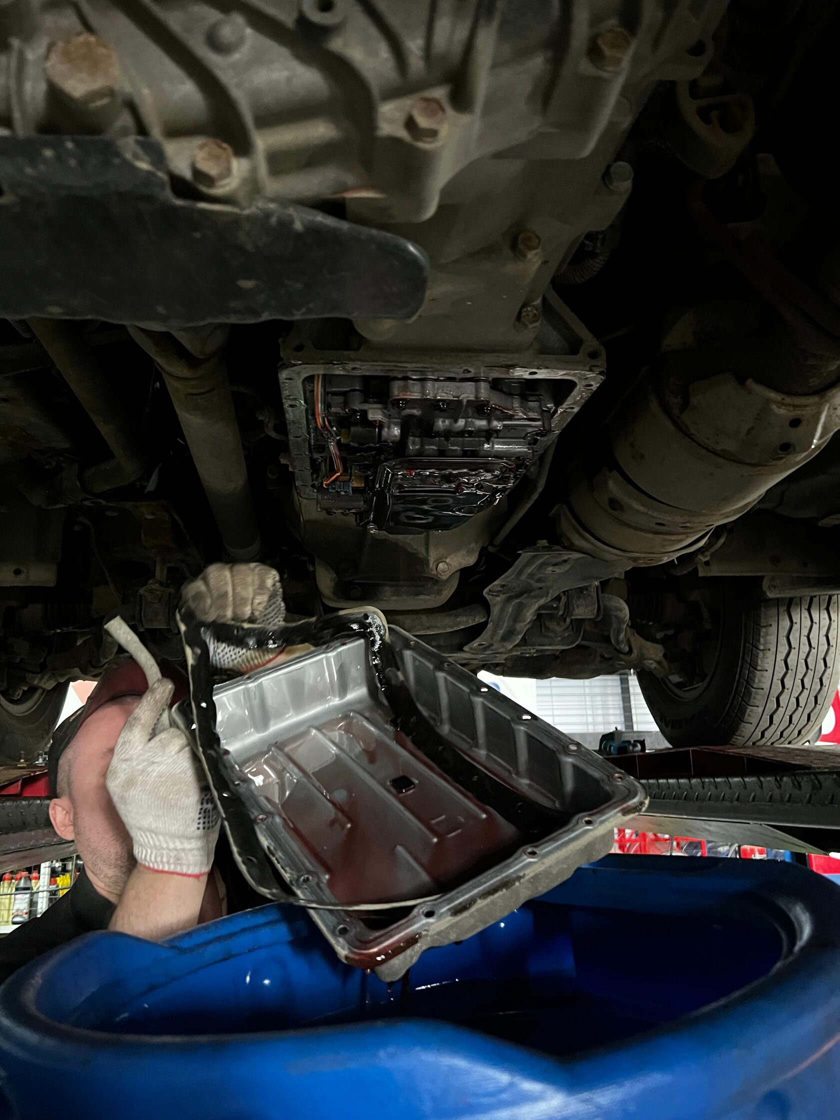 Снятие поддона АКПП Toyota Hiace