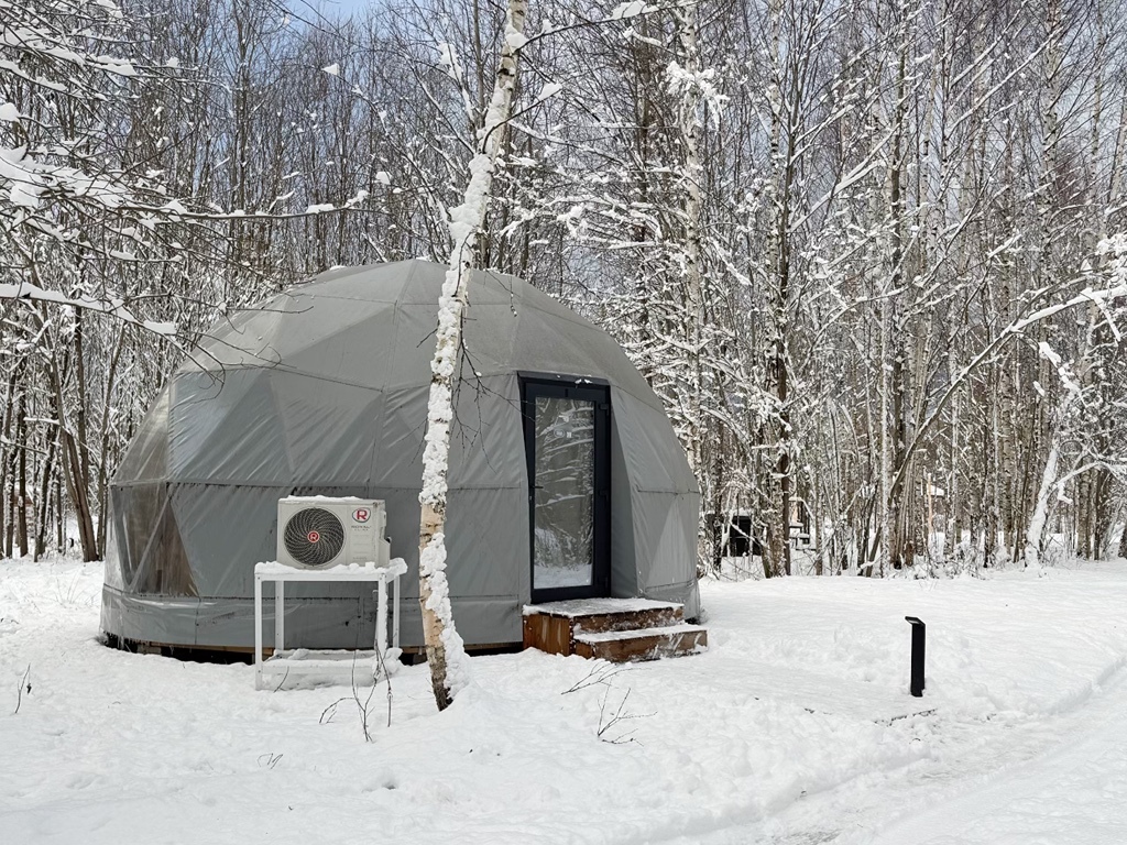 Озеро Ле, глэмпинг