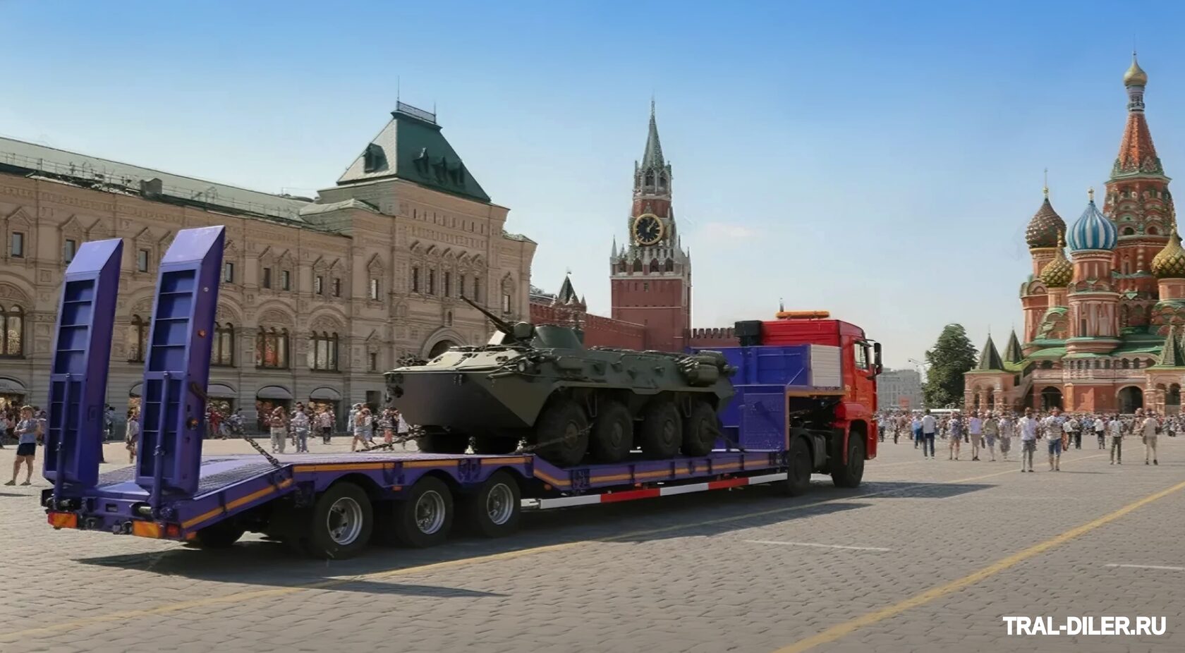 Низкорамный трал с БТР на Красной площади в Москве