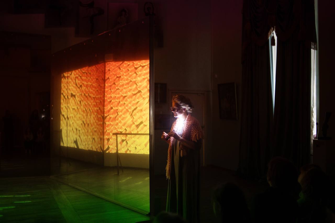 Моншадағы орыс қыздарын блять Асқазандағы трахает және конча