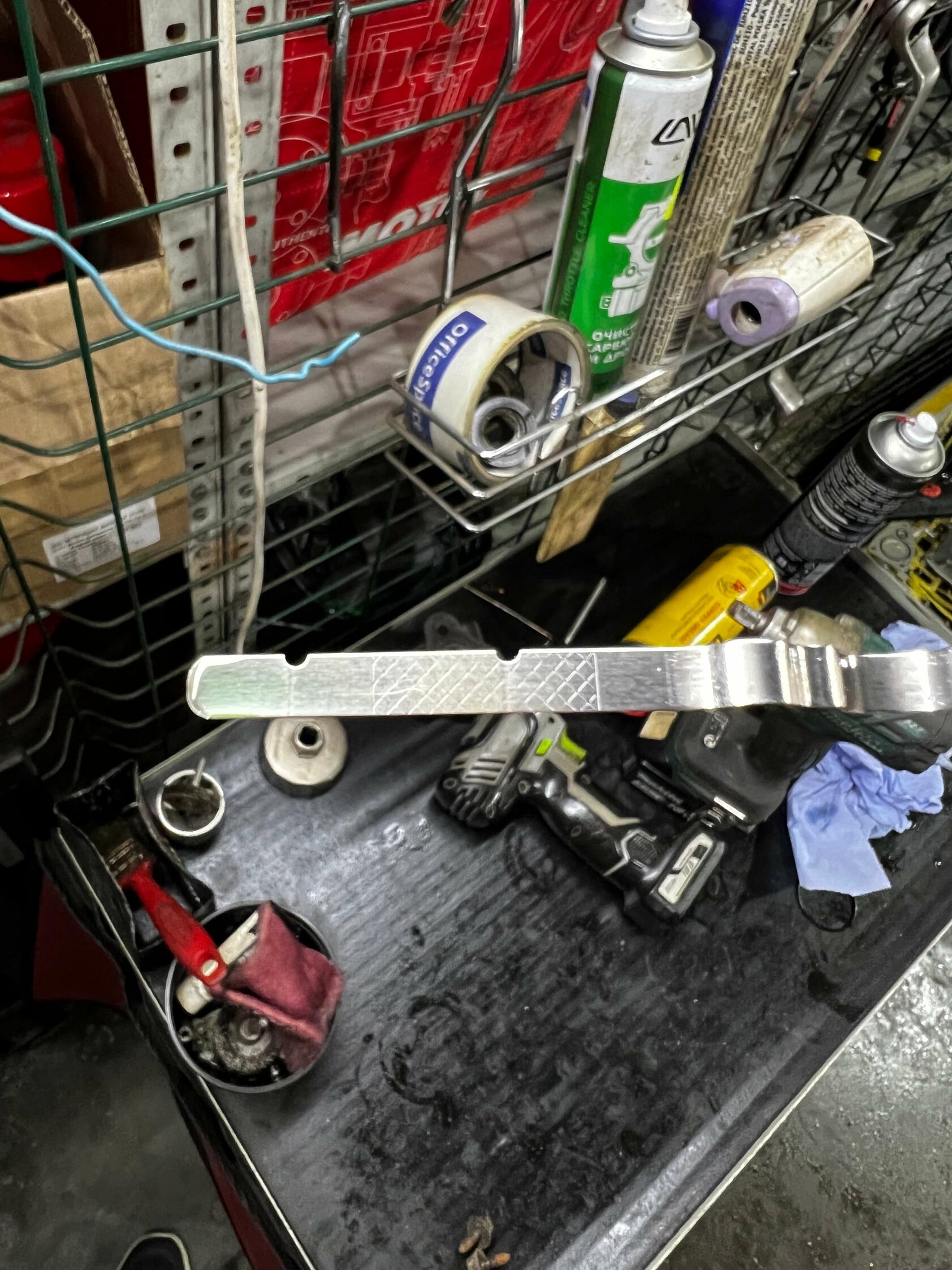 Проверка уровня масла по щупу вариатора