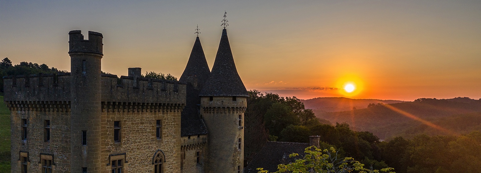 藤田嗣治、【Salon du chateau de Marzac】 Histoire du château | Château Escape Game de Marzac
