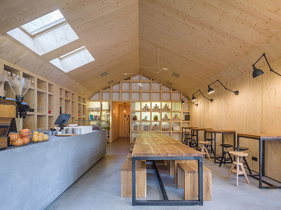 Дизайн кафе-бара Frudiasiac