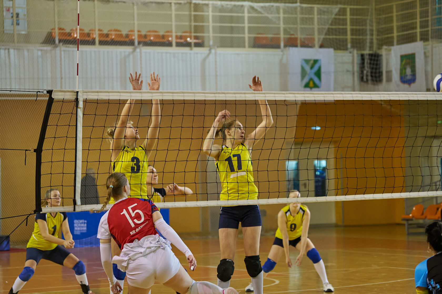 В Великом Новгороде ярко прошёл турнир по волейболу «София 2026»