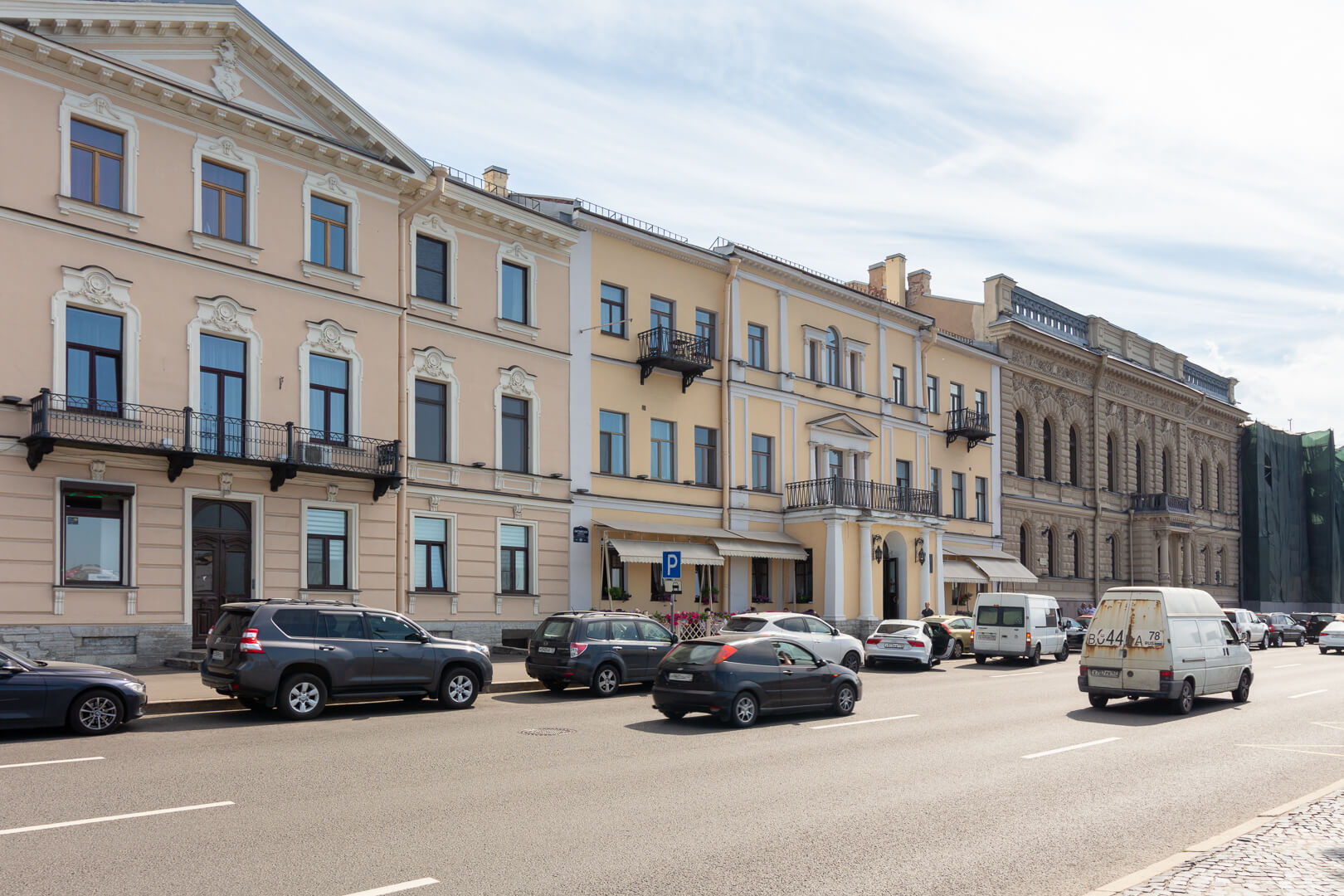 Д 3 санкт петербург. Английская набережная 24. Ул. английская набережная, д. 24. Английская набережная д.74. Фонтанка 135.