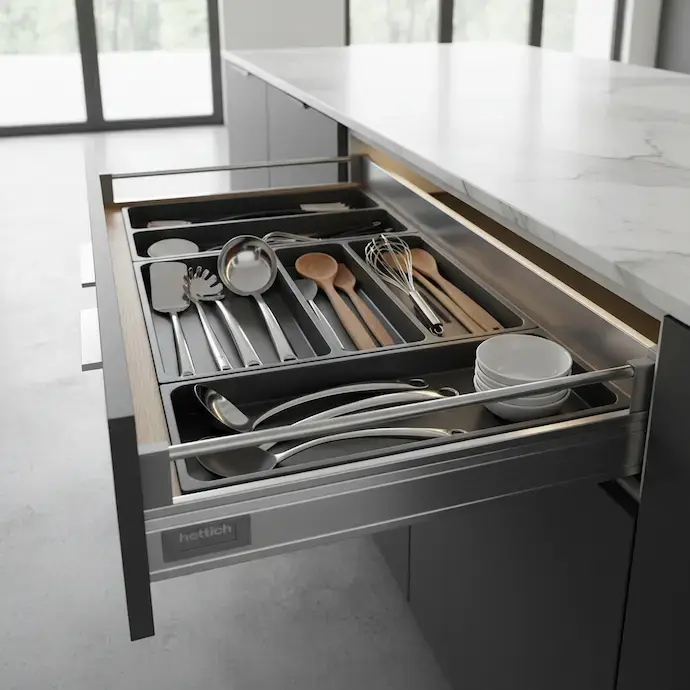 Официальный партнер