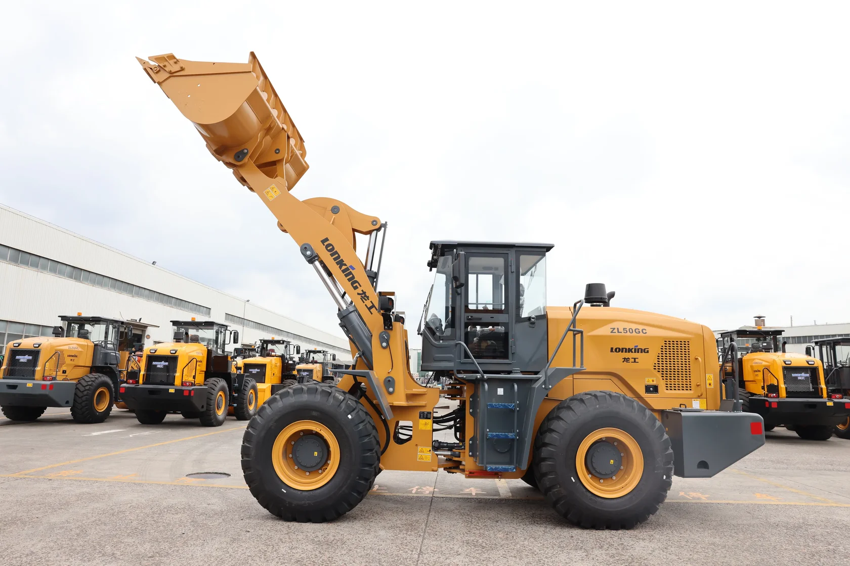Фронтальный погрузчик LONKING ZL 50GC
