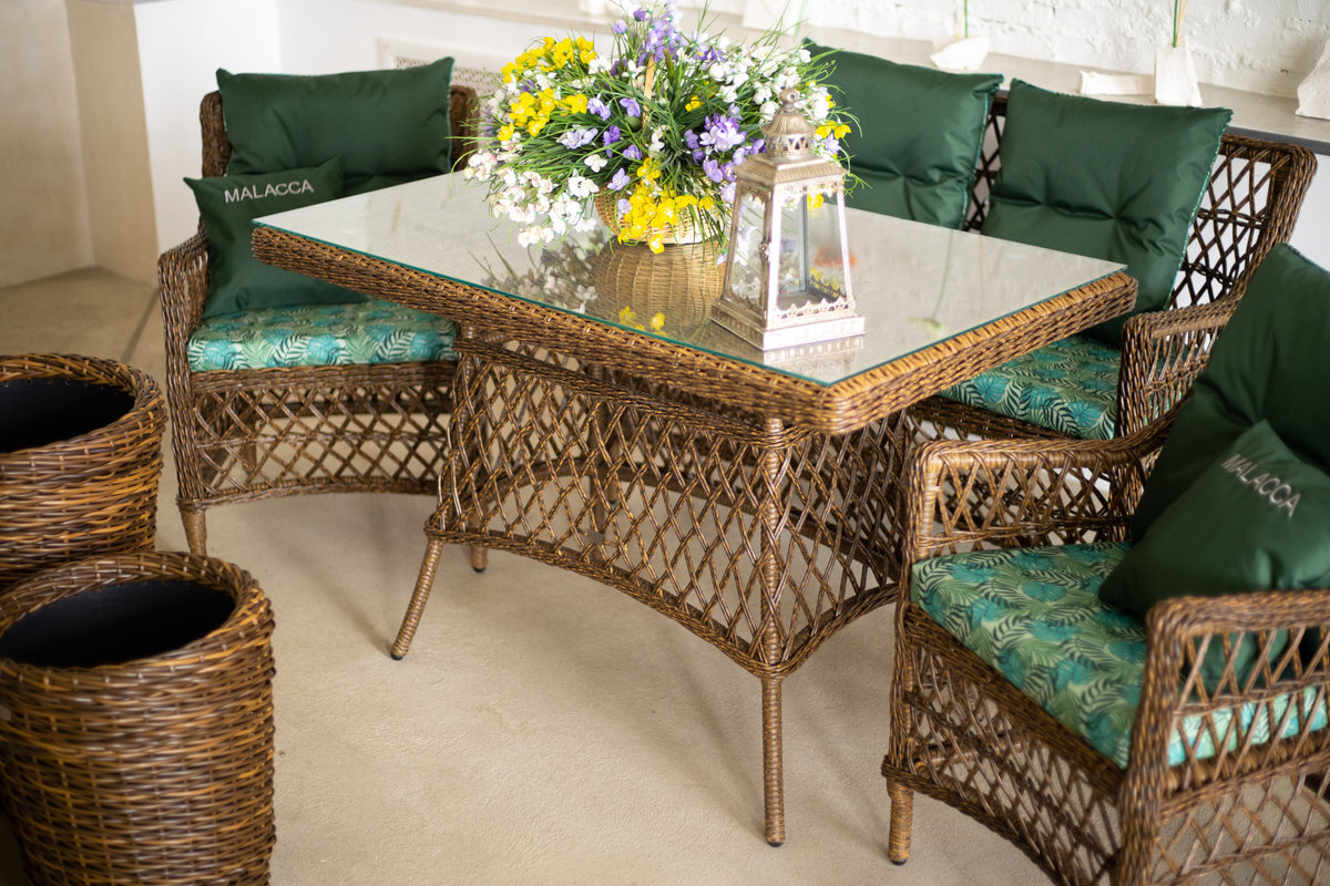 Диваны из искусственного ротанга 