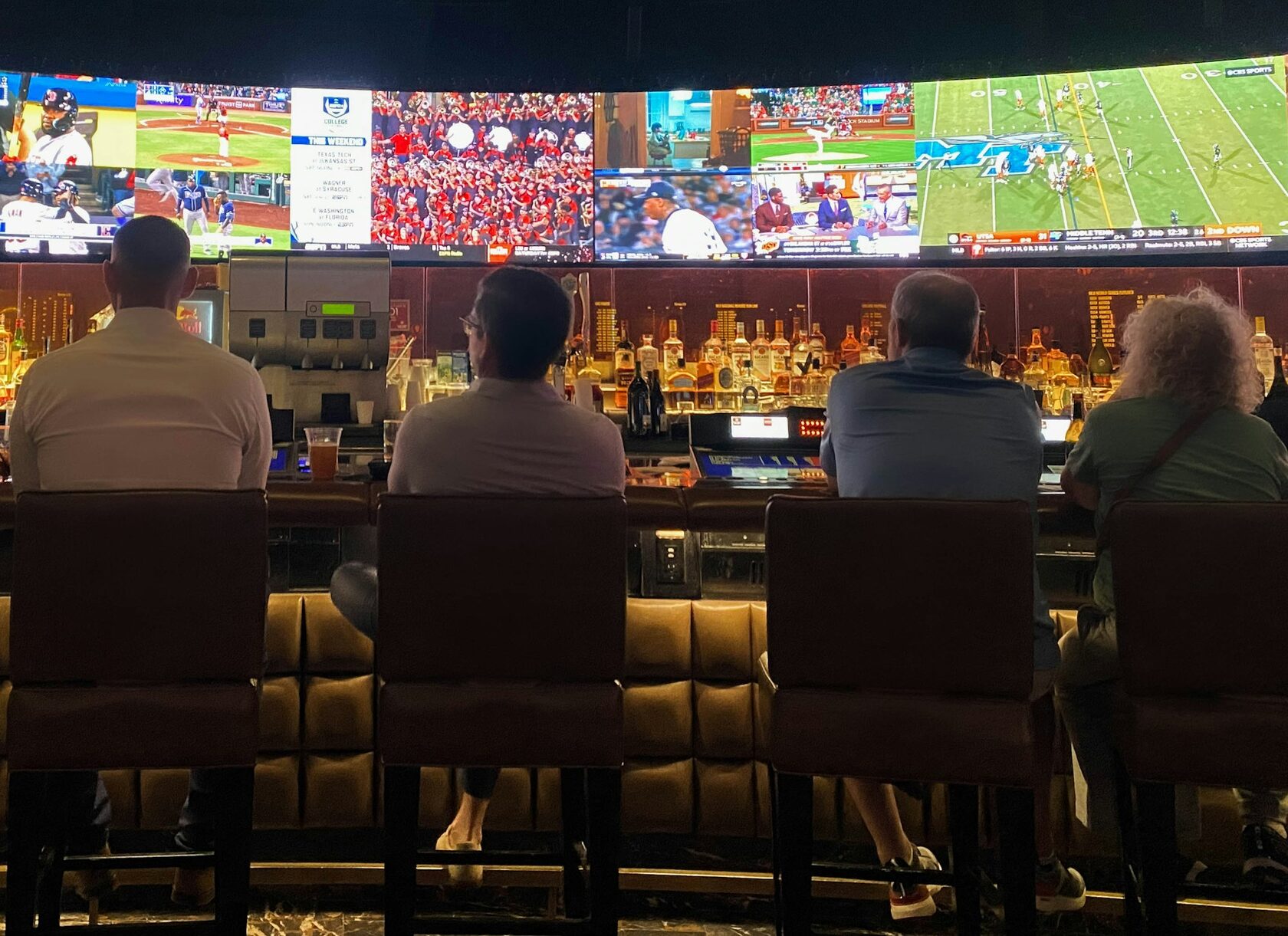 sport bar uluwatu