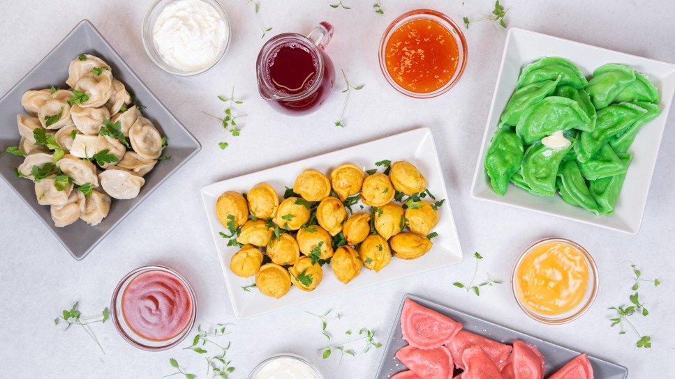 Руска храна: пељмени и вареники са доставом у Београду | ресторан URA ...