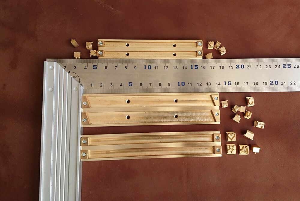 Алфавит для тиснения по коже купить