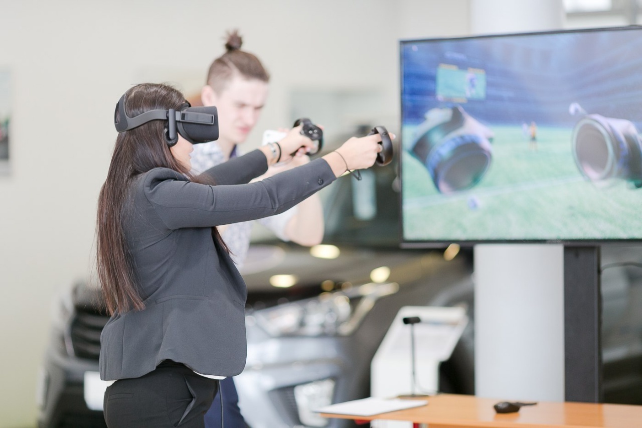 Виртуальная реальность развлечение. Шлем виртуальной реальности на мероприятие. Аттракцион очки виртуальной реальности. Очки виртуальной реальности на мероприятие. VR очки на мероприятие.