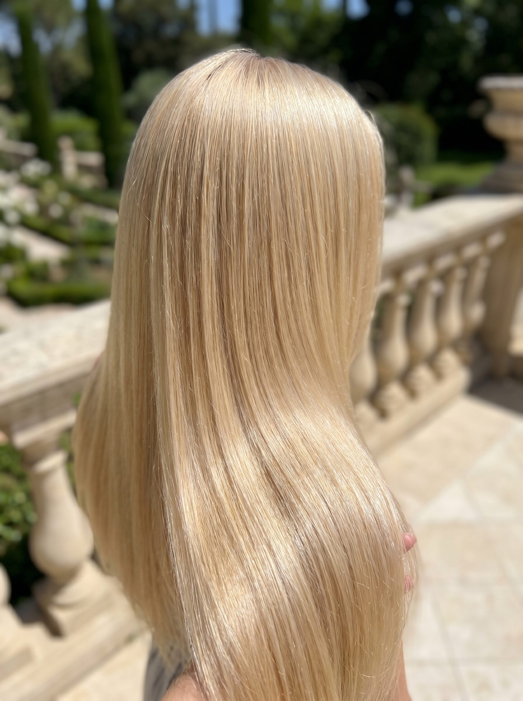 ванильный блонд на светлых волосах