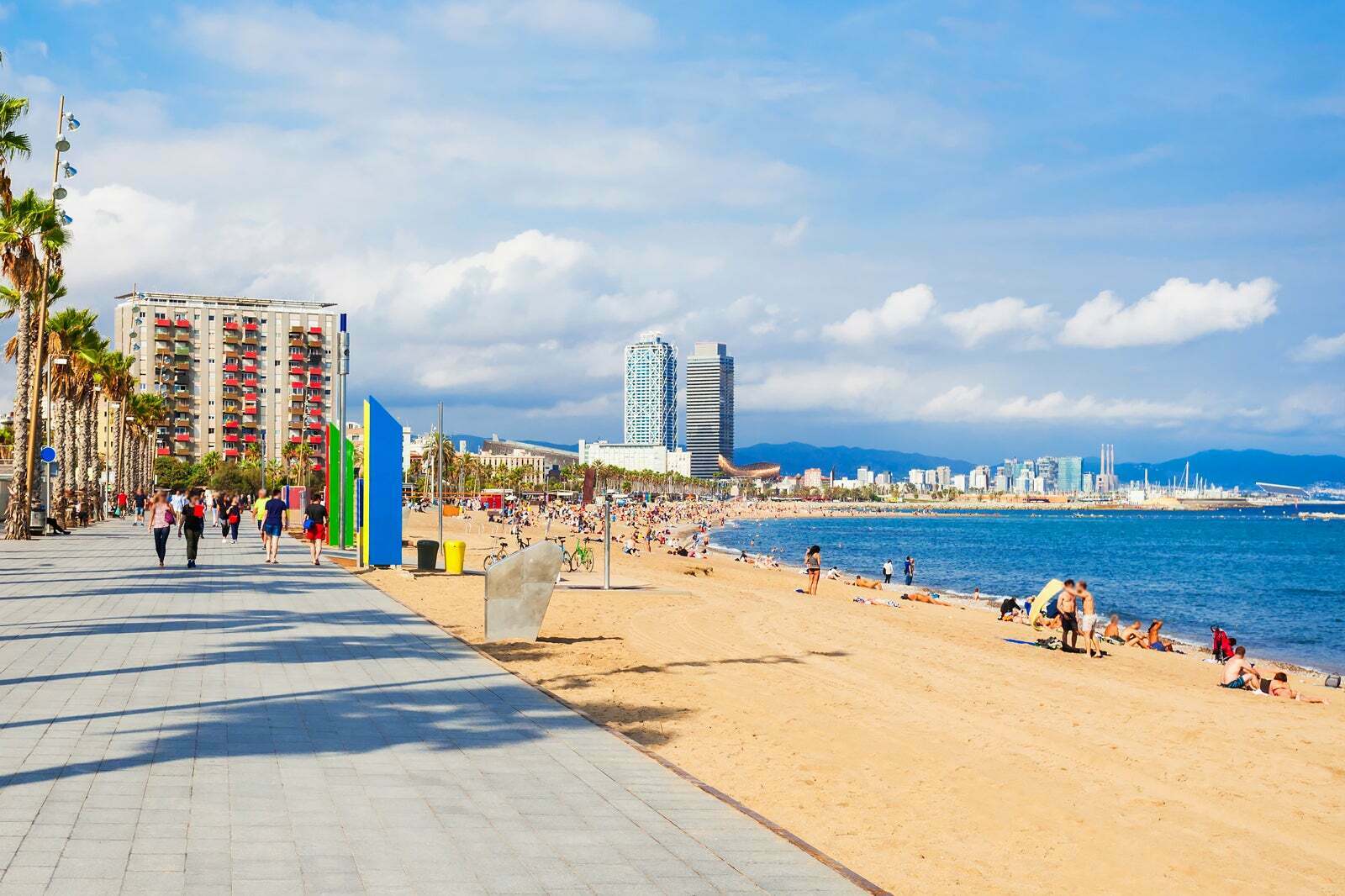 Barcelona In May [2024]: Top things to do, weather, travel tips