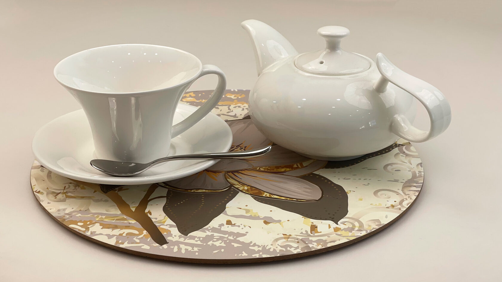 Салфетки сервировочные круглые из пробки "Золотая магнолия"