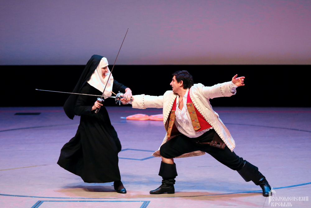 сценическое фехтование. сценическое фехтование. сценическое фехтование. фехтование на сцене. историческое фехтование на шпагах.