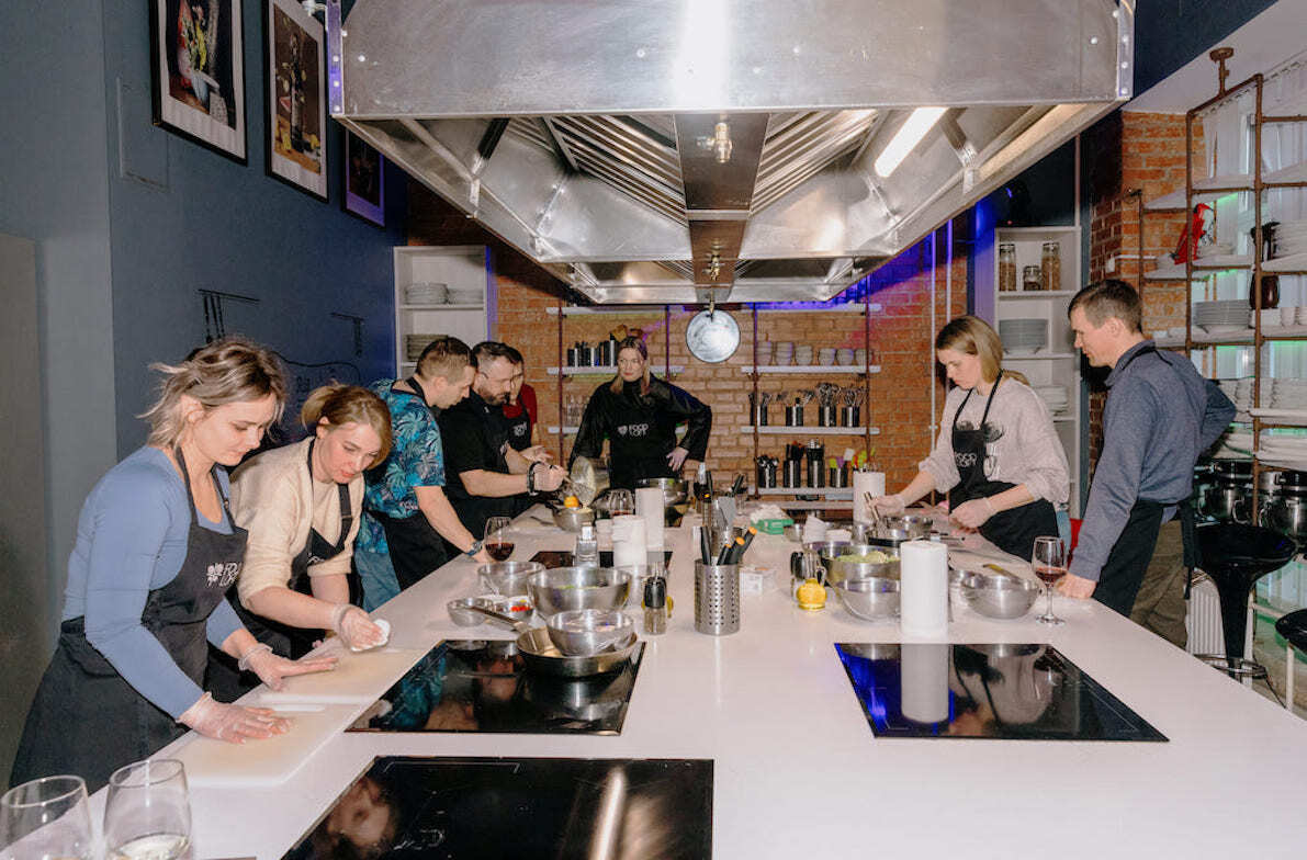 мастер-класс на день рождения взрослого в кулинарной студии FoodLoft