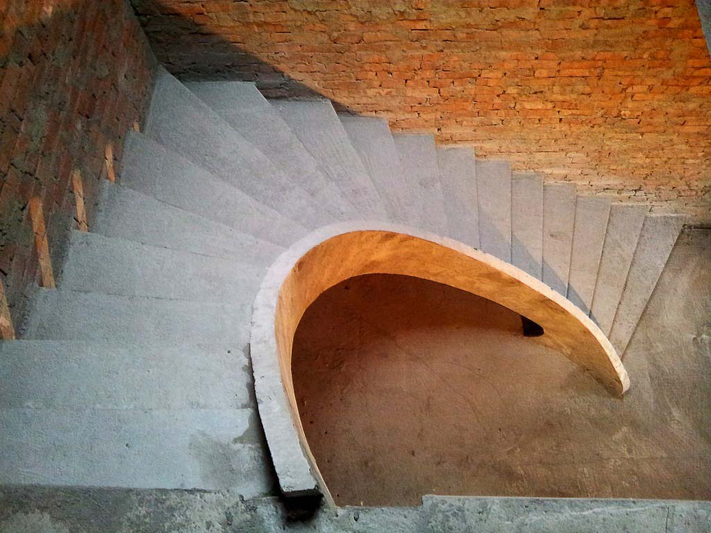 лестницы заливные бетонные
