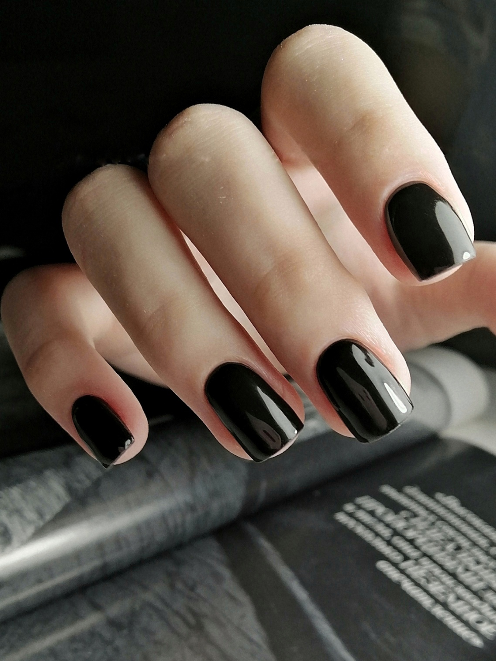 мужские стрижки с выбритыми висками