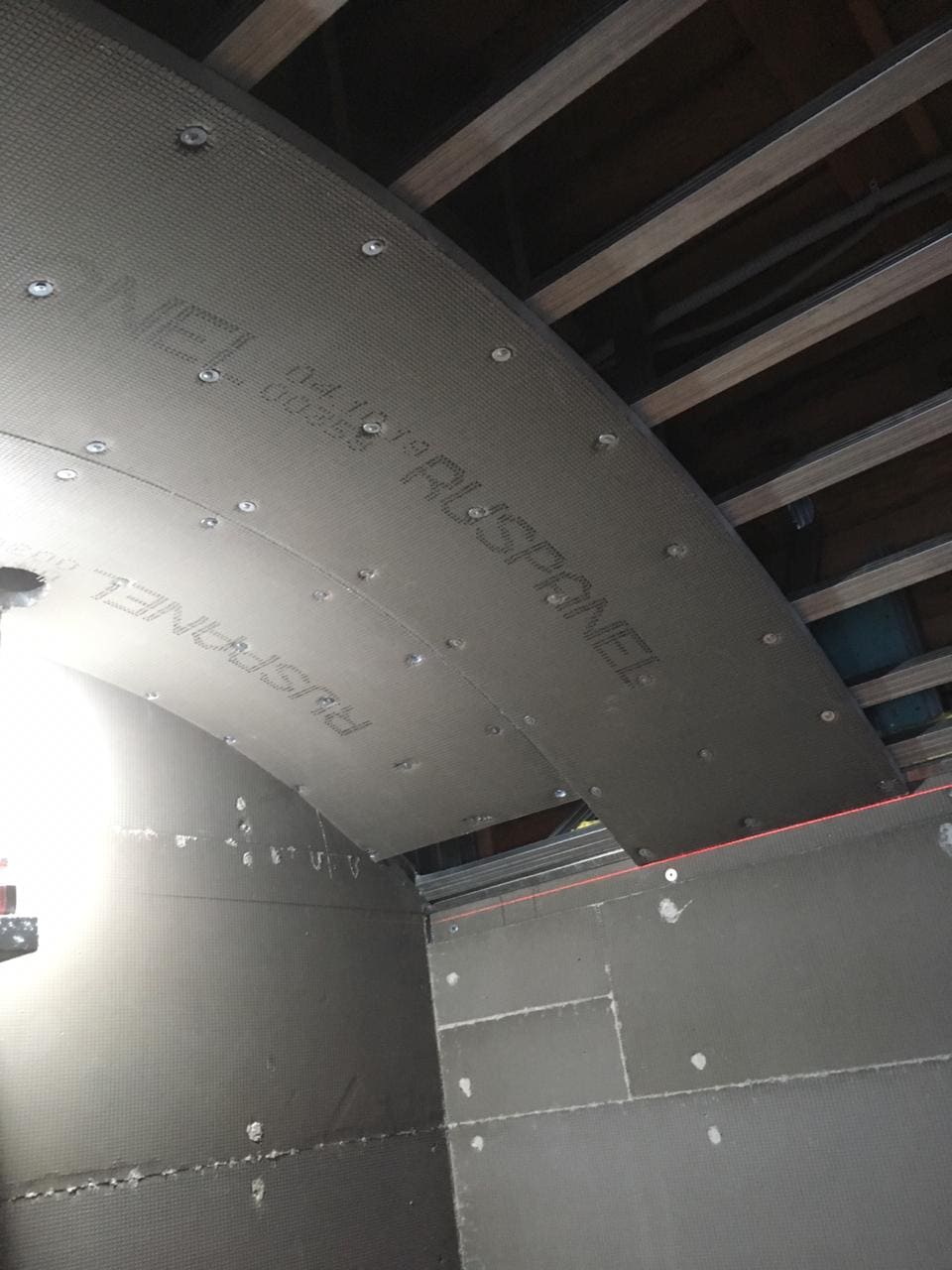 Гидроизоляция и отделка стен