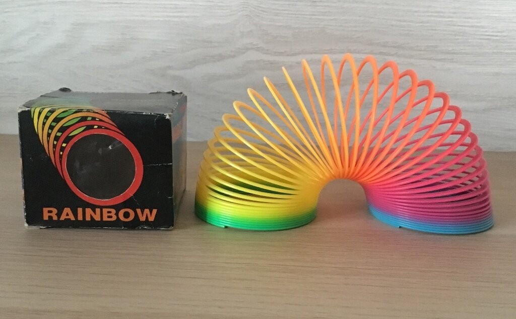 Пружинка Радуга из 90х